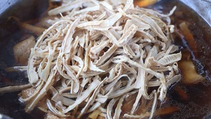 笋干炖肉
